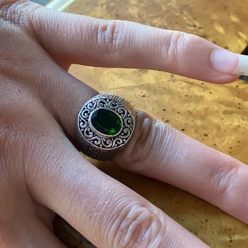 Natural Chrome Diopside Sterling Silver Hammered Ring Size 6